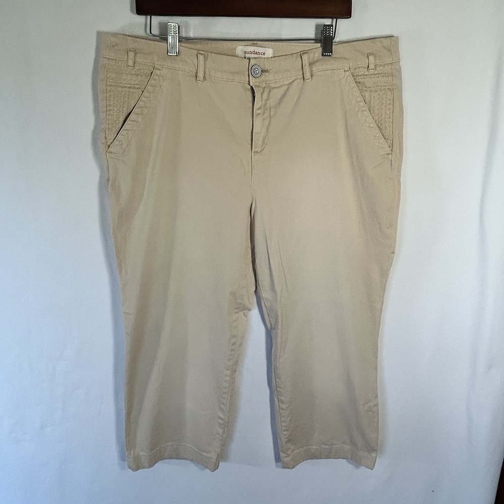 Sundance Women's Capri Pants Size 16 Beige Khaki Embroidery Pocket Crop